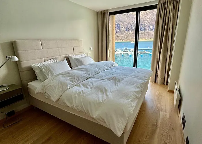 New Sea House In * Steigen