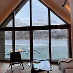 New Sea House In * Steigen